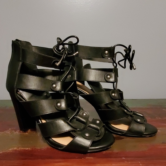 torrid Shoes - Torrid
Cage Lace Up Stacked Block Heels 8.5 Wide
